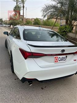 تويوتا أفالون